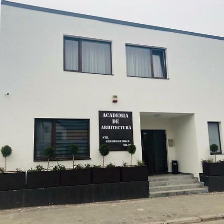 Academia De Arhitectura Bed & Breakfast Pitesti Exterior photo