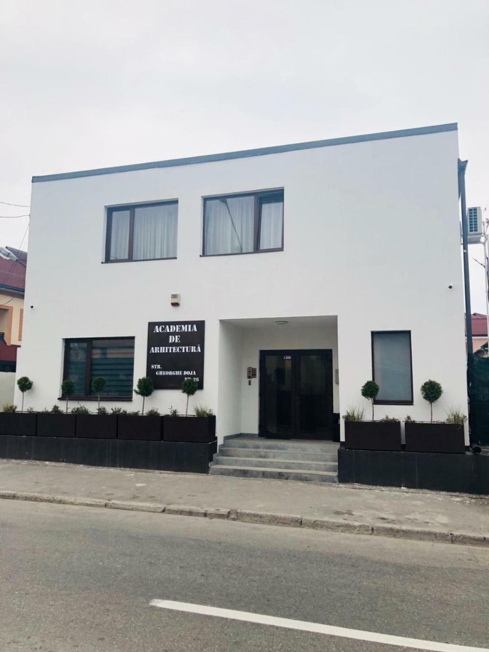 Academia De Arhitectura Bed & Breakfast Pitesti Exterior photo